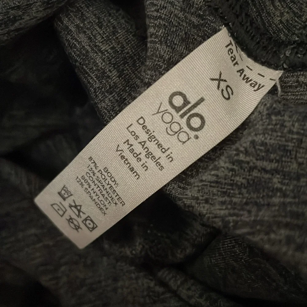 ALO Yoga Momentum Alosoft High-Rise Leggings size XS
